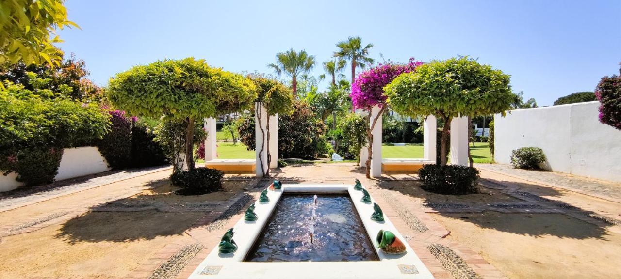 Apartamento Con Jardin Y Piscina En Playa Estepona Exterior photo