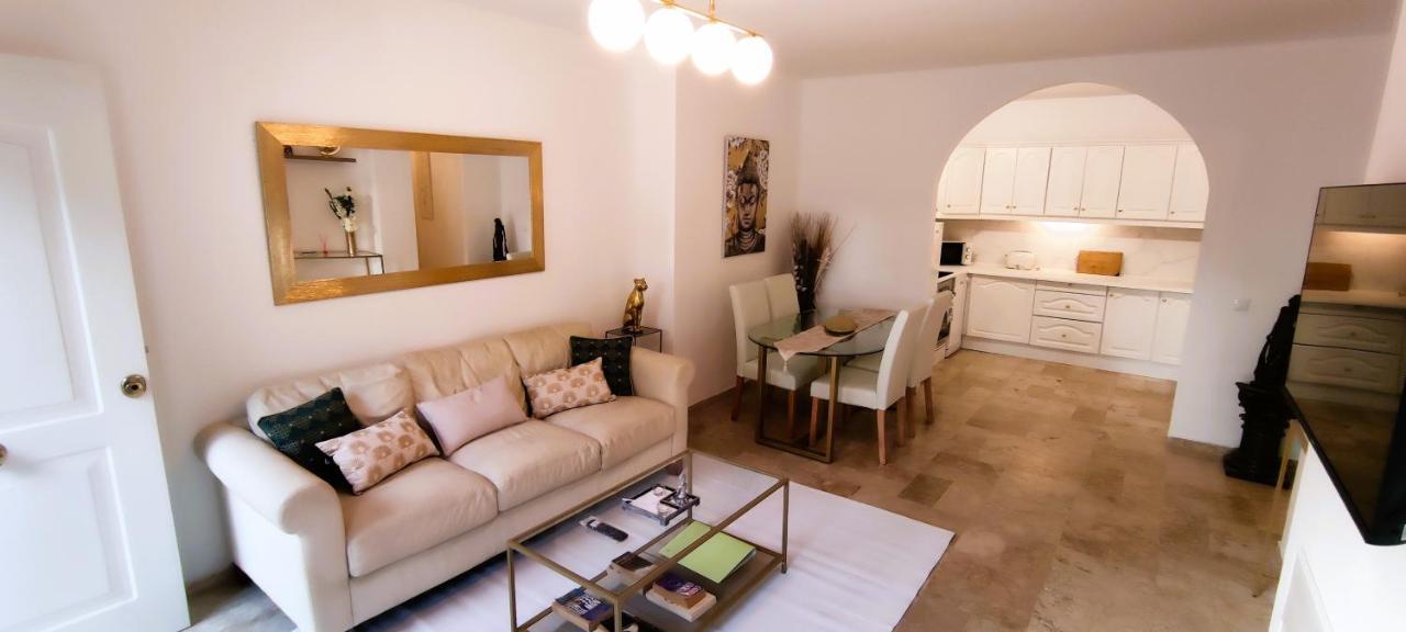 Apartamento Con Jardin Y Piscina En Playa Estepona Exterior photo